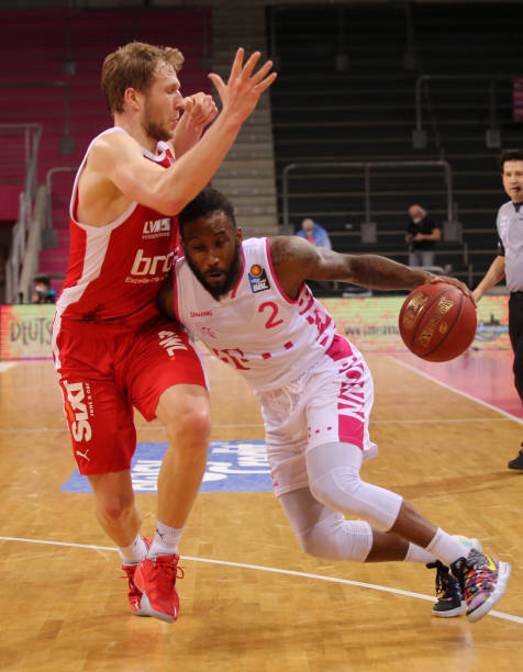 詹姆斯生涯 詹姆斯生涯