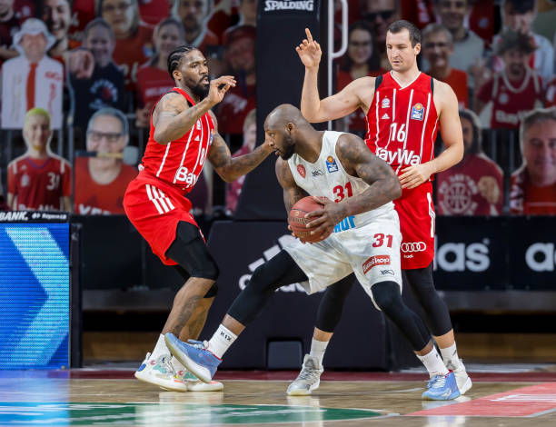 育中心不断 育中心不断